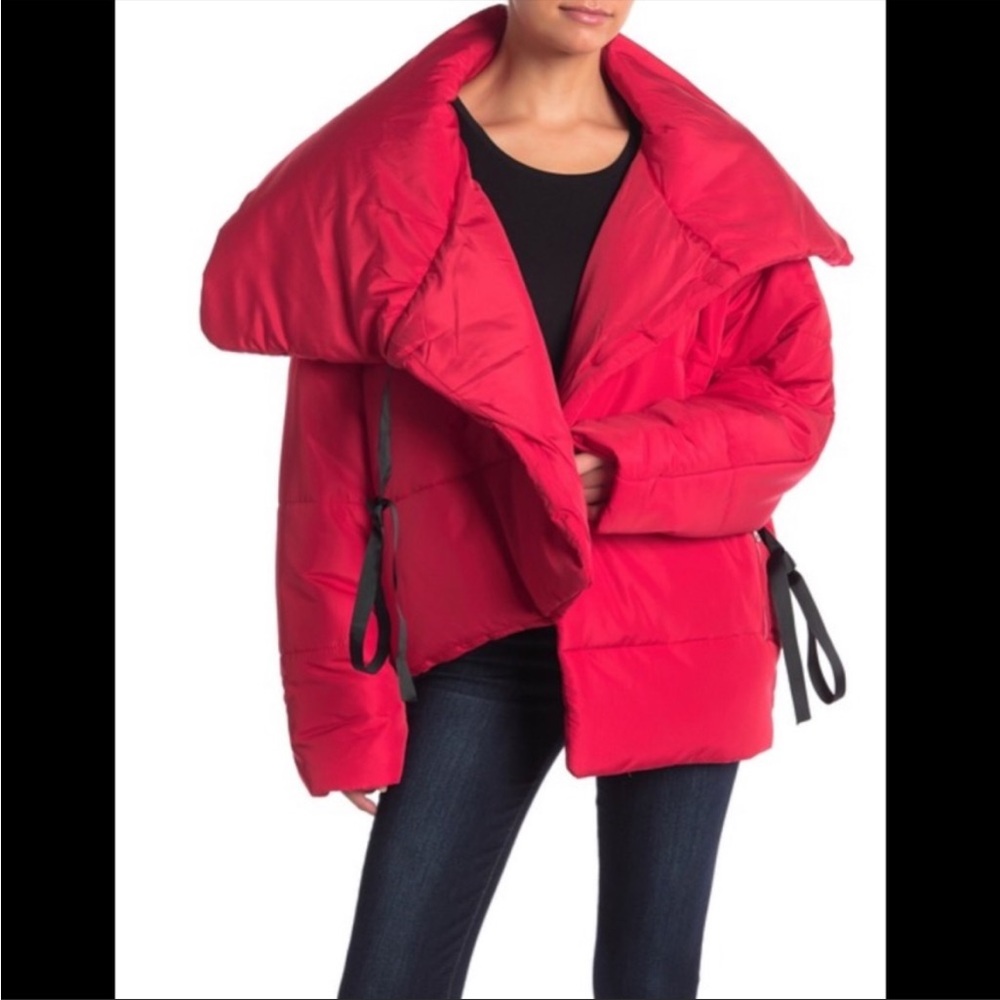 NWT Romeo & Juliet Couture Oversized Puffy Coat large